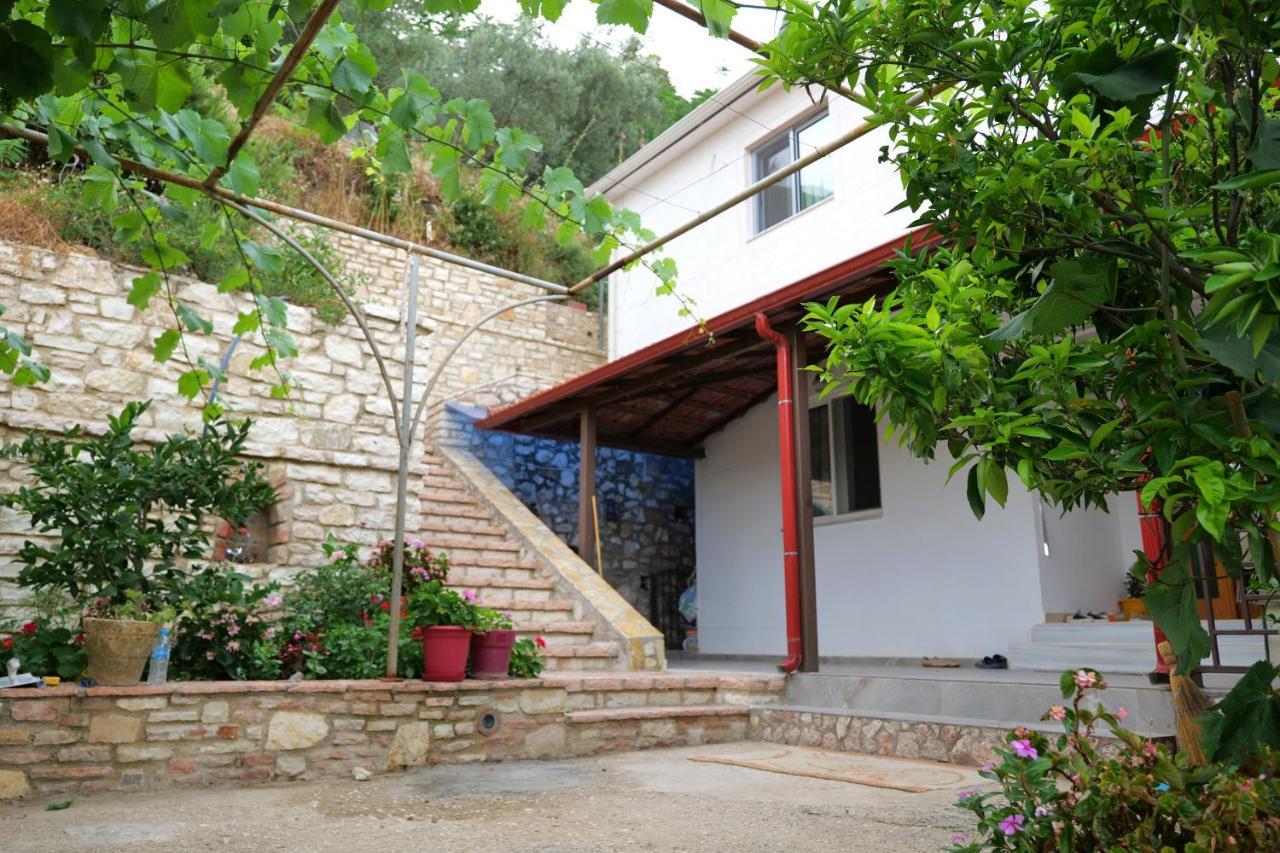 Guesthouse Panorama Nivice Sarandë Eksteriør billede